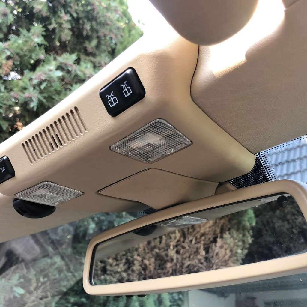 Mercedes-Benz R129 Interior Overhead Console Dome Light - 1298200501 — view 9