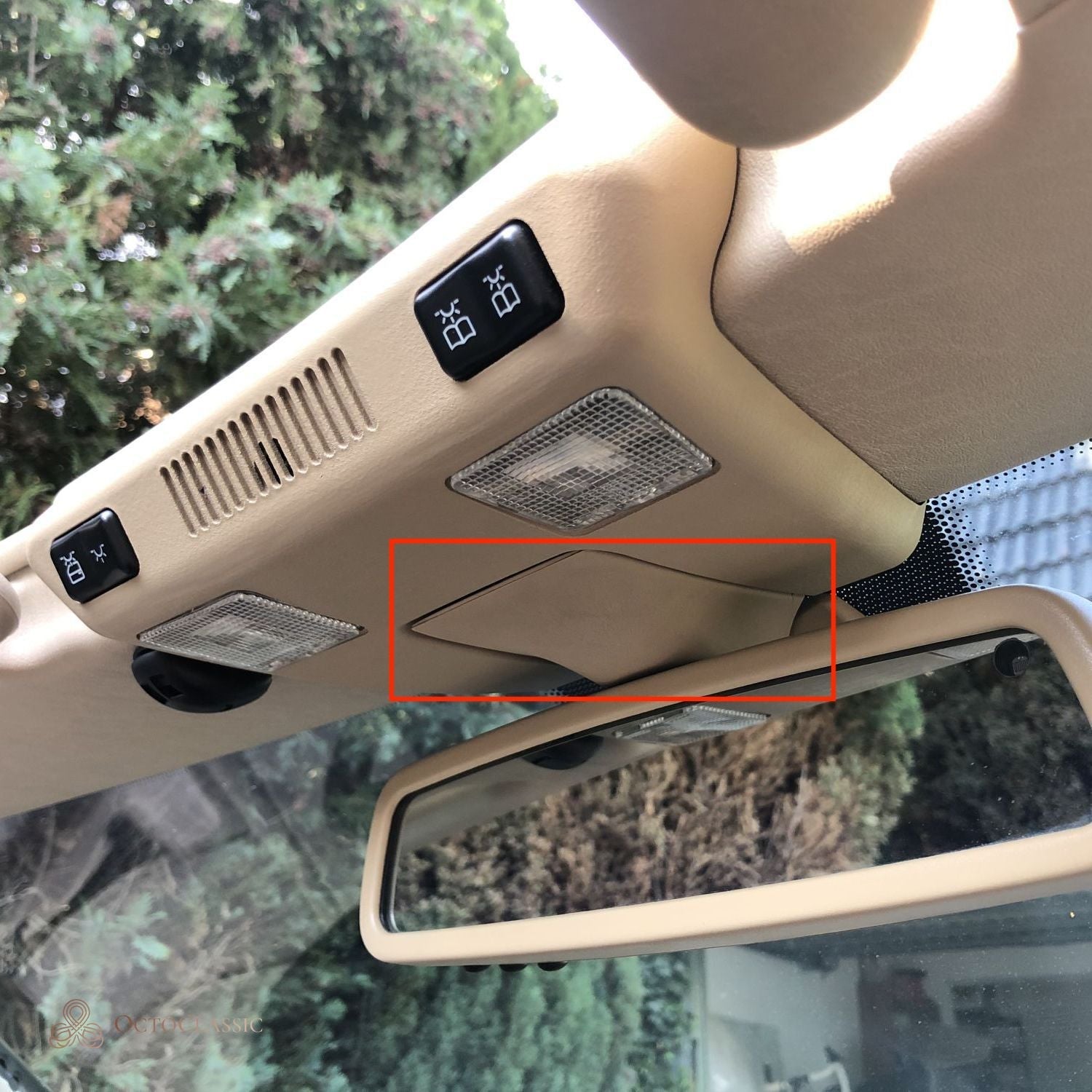 Mercedes-Benz R129 A124 Rear-view Mirror Upper Dome Light Cover – 2 Versions — view 20