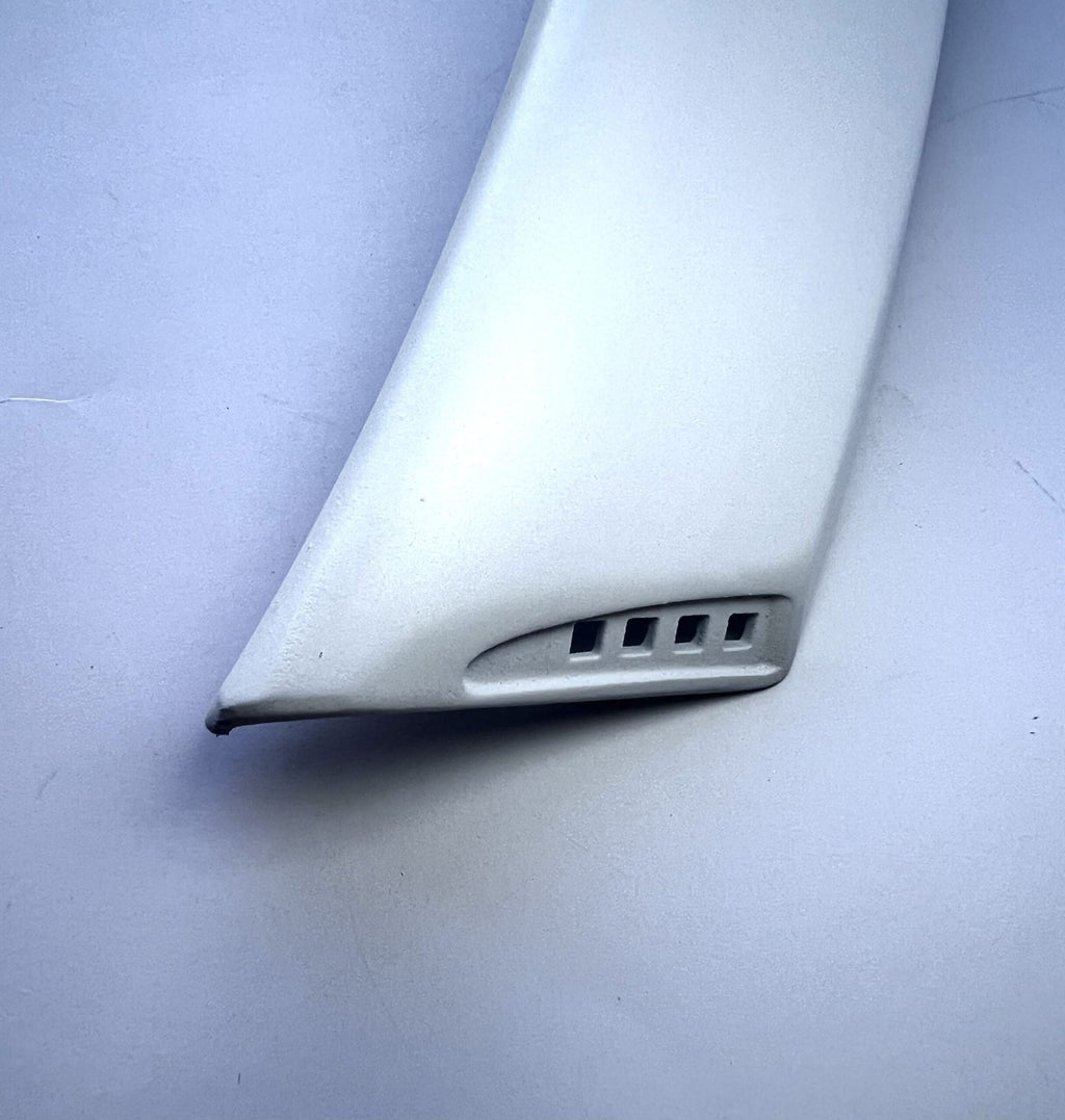 Mercedes-Benz W124 E500 Rear Fender Lower Trim Moulding - Left or Right - 1246904640 — view 2