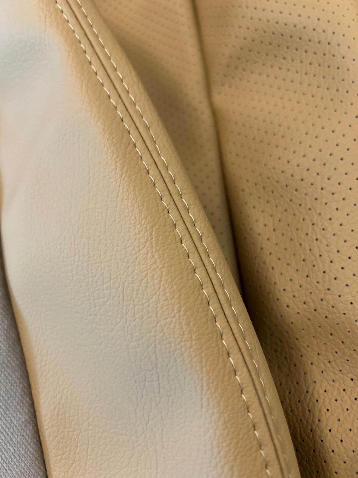 Mercedes-Benz R129 SL Prelift Leather Front Seat Backrest Cover All Colours Left or Right — view 7