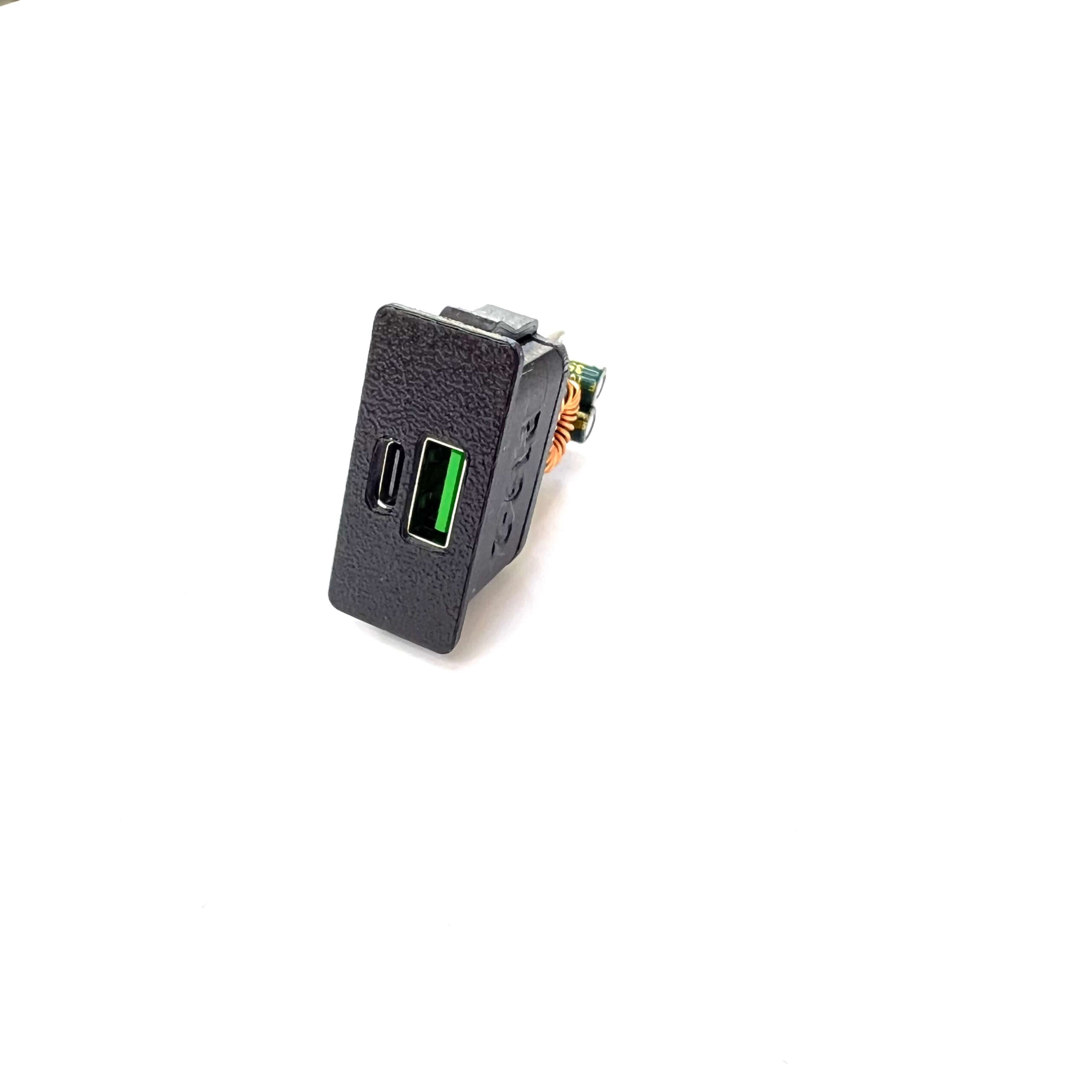 Mercedes-Benz W124 W201 Center Console Switch Blank with Usb Charger — view 4