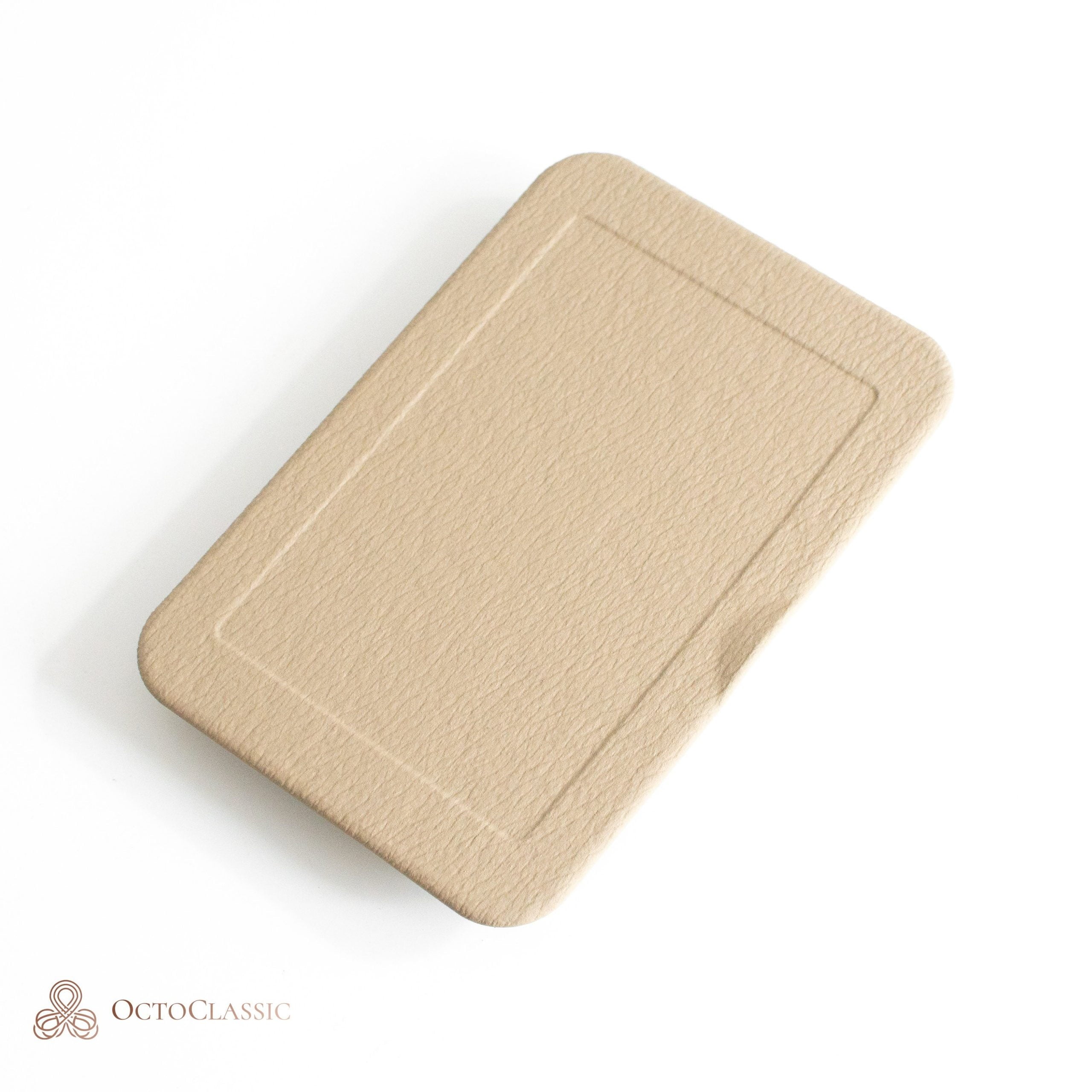 R107 Fuse Box Cover (Mercedes - W107 R107 1075451700) — view 4