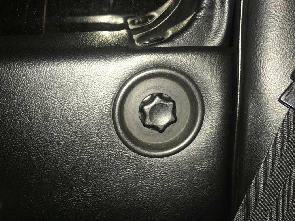 Porsche 928 Door Lock Knob Set Of 2 Black 92853758102 & 92853758103 — view 3