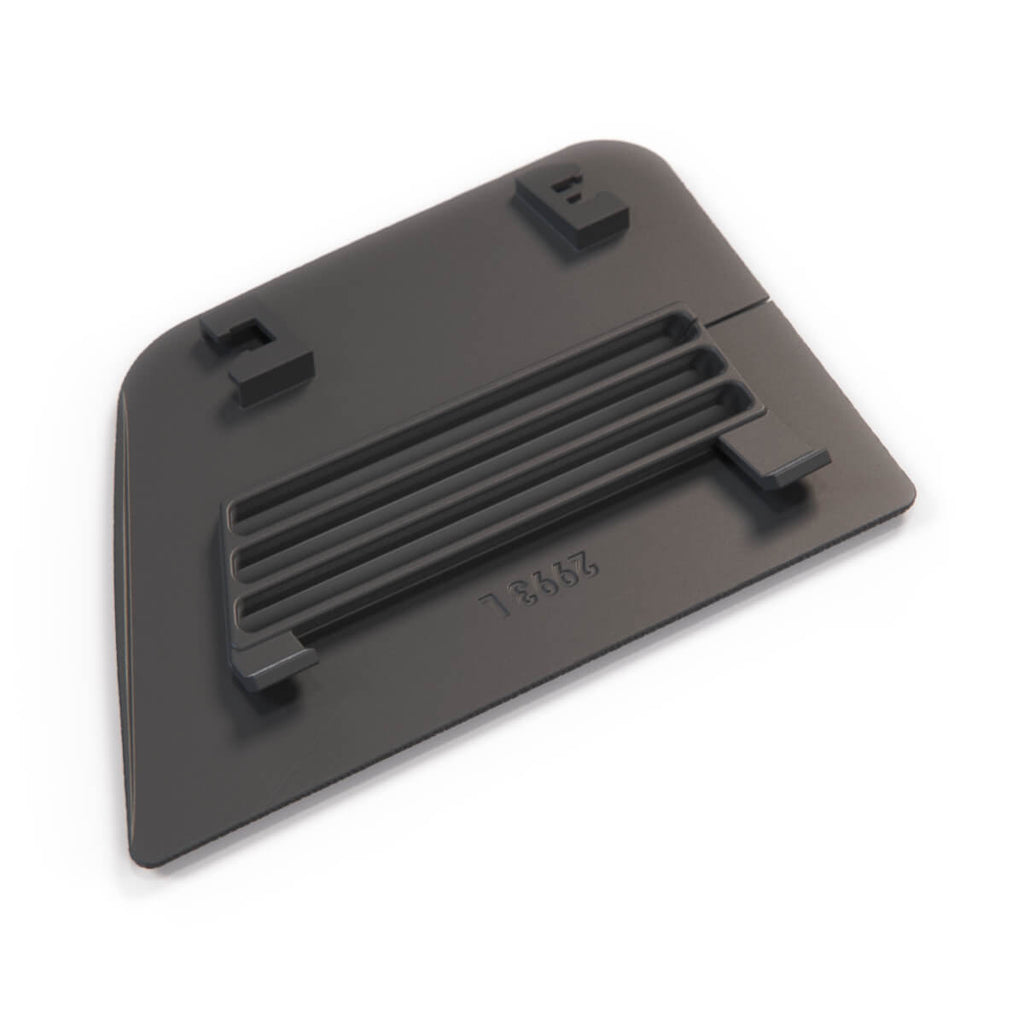 Volvo V70 850 C-pillar Rear Seat Belt Cover Trim (9425119 / 9425127) — view 3