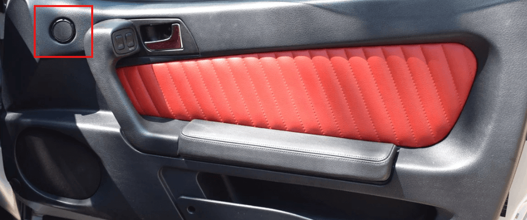 Alfa Romeo GTV Spider Door Tweeter Cover Grille Black (60577723) — view 5