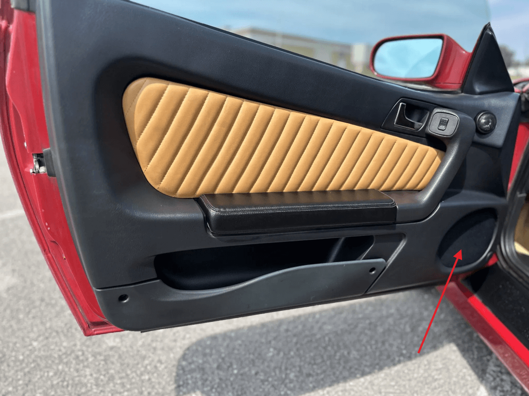 Alfa Romeo Spider GTV 916 Door Speaker Cover with Mesh Black Left or Right (60577723) — view 7
