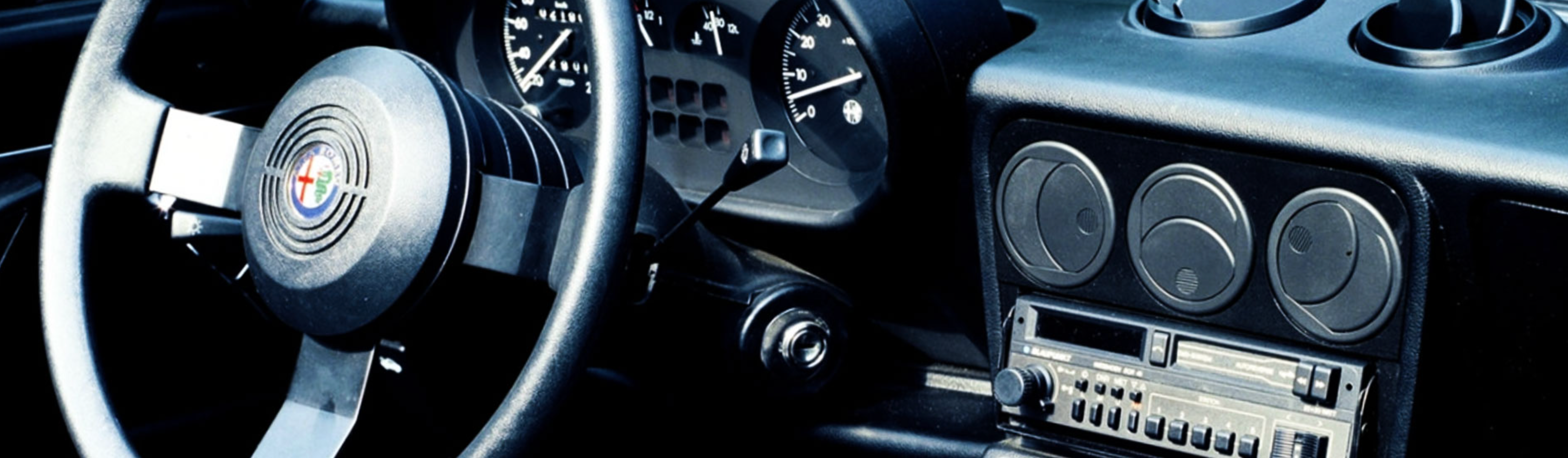 Alfa Romeo Spider S3 Dashboard Cover FacePlate (52mm Gauges or Air Vents) — view 3