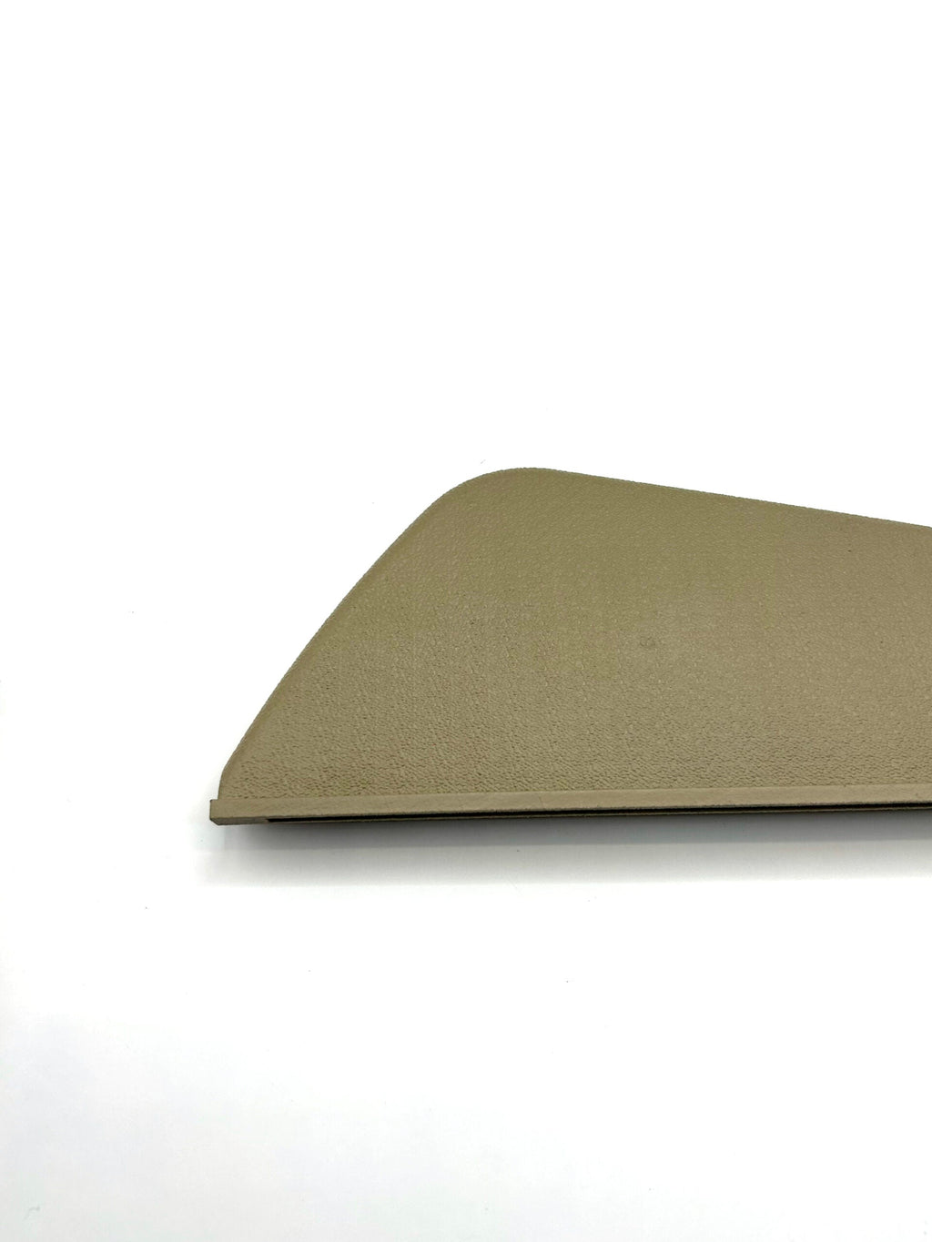 Mercedes-Benz C126 Seat Belt Side Cover / Presenter Cover (1266920922, 1266921022) - Outlet — view 5