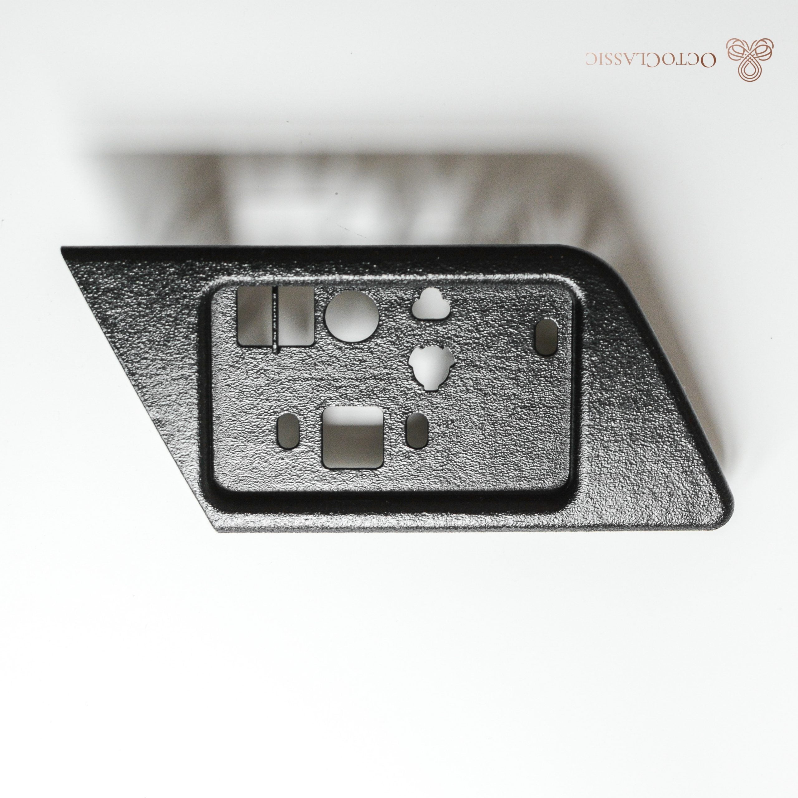 W124 E500 Seat switch cover - left or right (Mercedes) — view 2