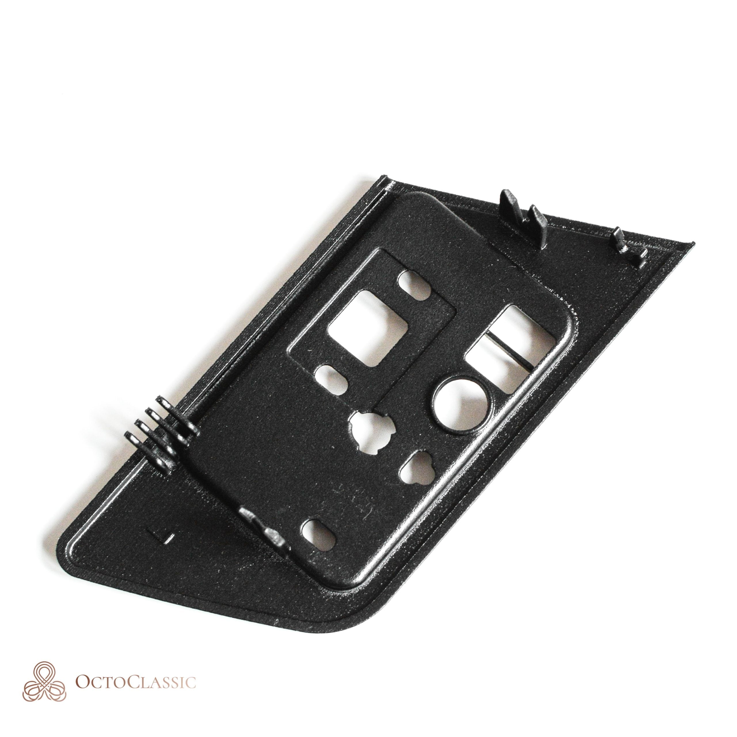 W124 E500 Seat switch cover - left or right (Mercedes) — view 7