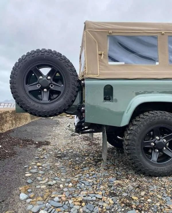 Land Rover Defender Half Door Wheel Carrier - Single Point, Heavy-Duty Swing-Away Tire Carrier — view 3