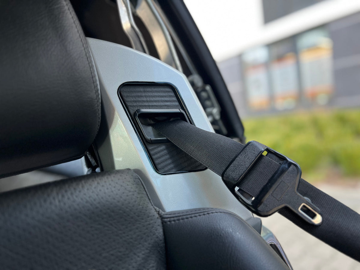 Mercedes-Benz R129 Seat Belt Cover Left or Right All Exterior Colours with Eco Leather Strip (A1299101739 / A1299101839) — view 3