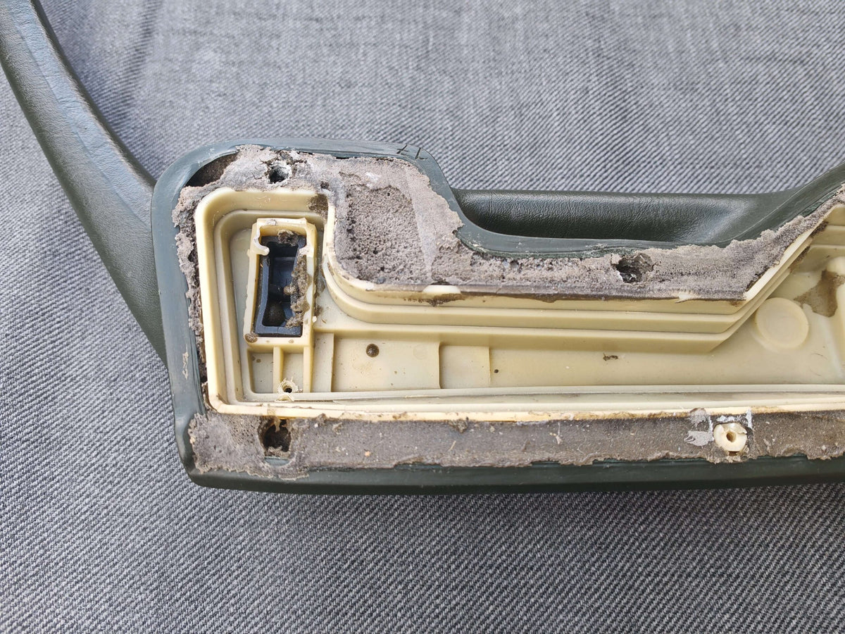 Mercedes-Benz W124 Armrest Repair Kit Rear Left and Right Gray (A1249700301 / A1249700401) — view 4
