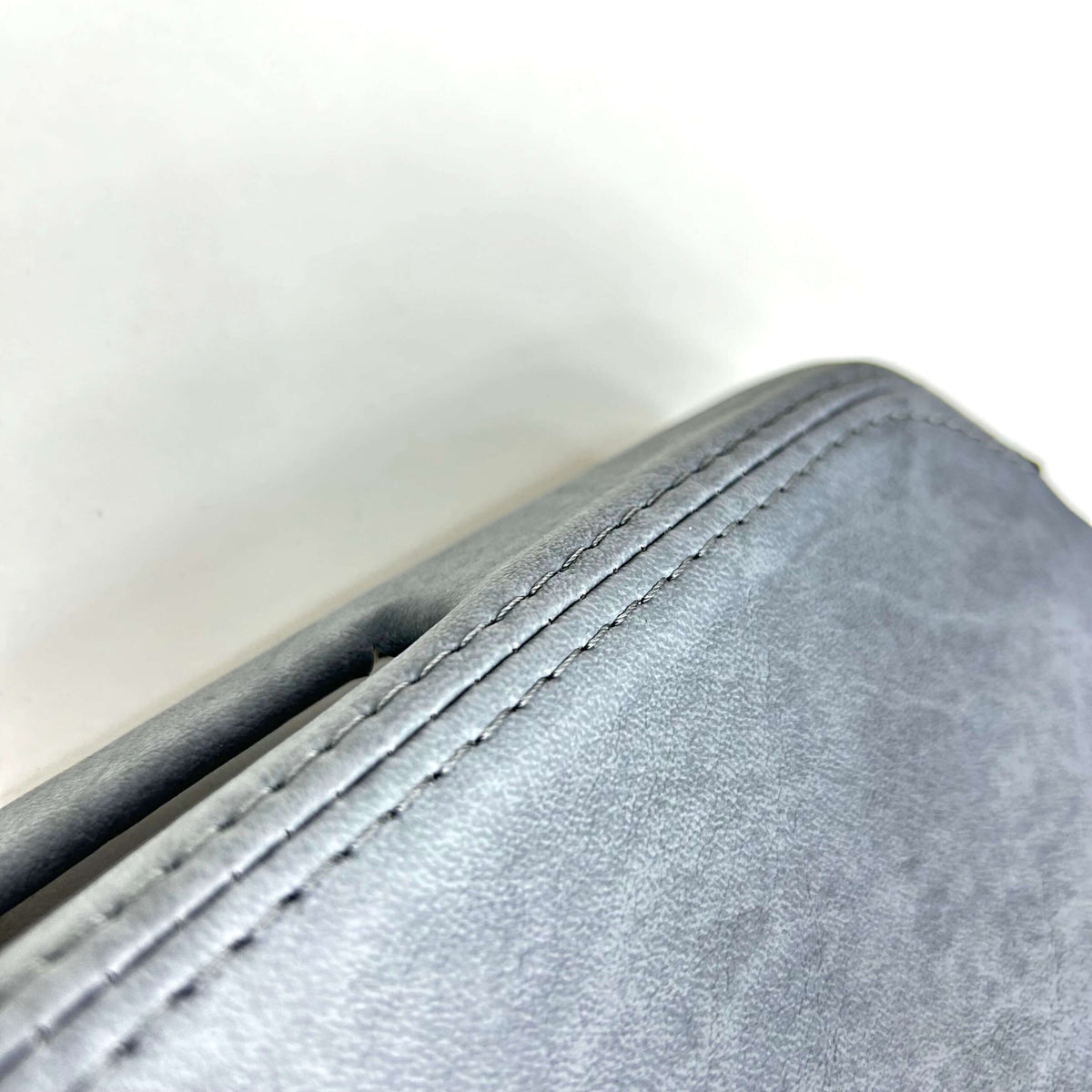 Mercedes-Benz W140 Seat Side Leather Trim Panel Left or Right All Colours (A1409180730 / A1409180830 / A1409181930) — view 4