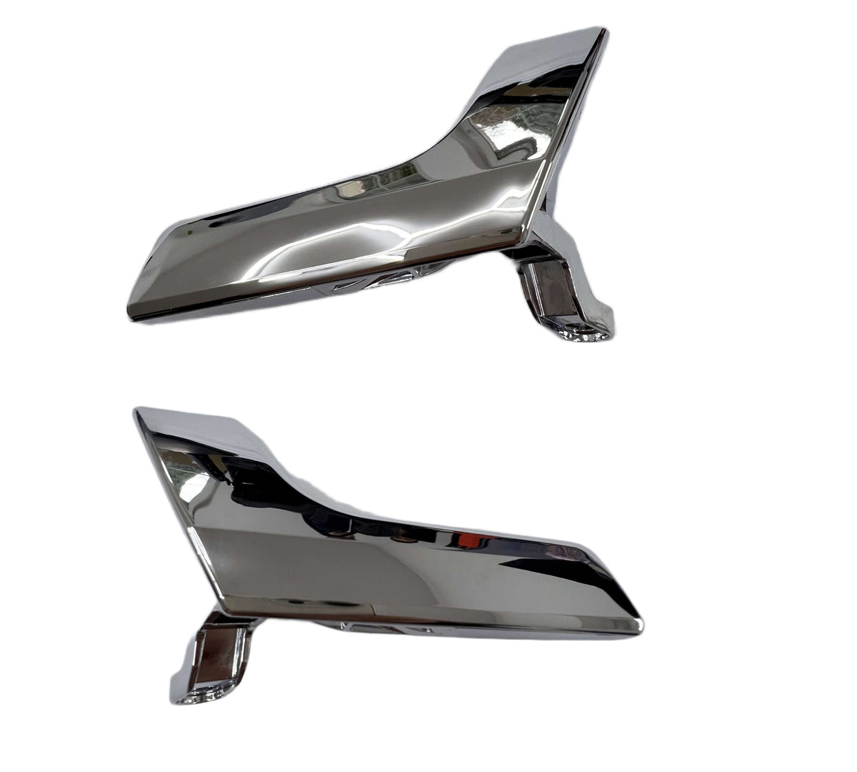 Mercedes-Benz W204 / S204 / X204 GLK Door Handle Left and Right Set of 2 (A2047208062 / A2047209662 / A2047201171 / A2047202663 /…