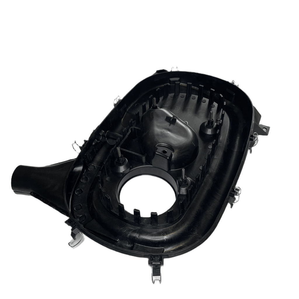Mercedes-Benz W123 W124 W201 G-Class Air Filter Body (A0150948802 / A0150948702) — view 5
