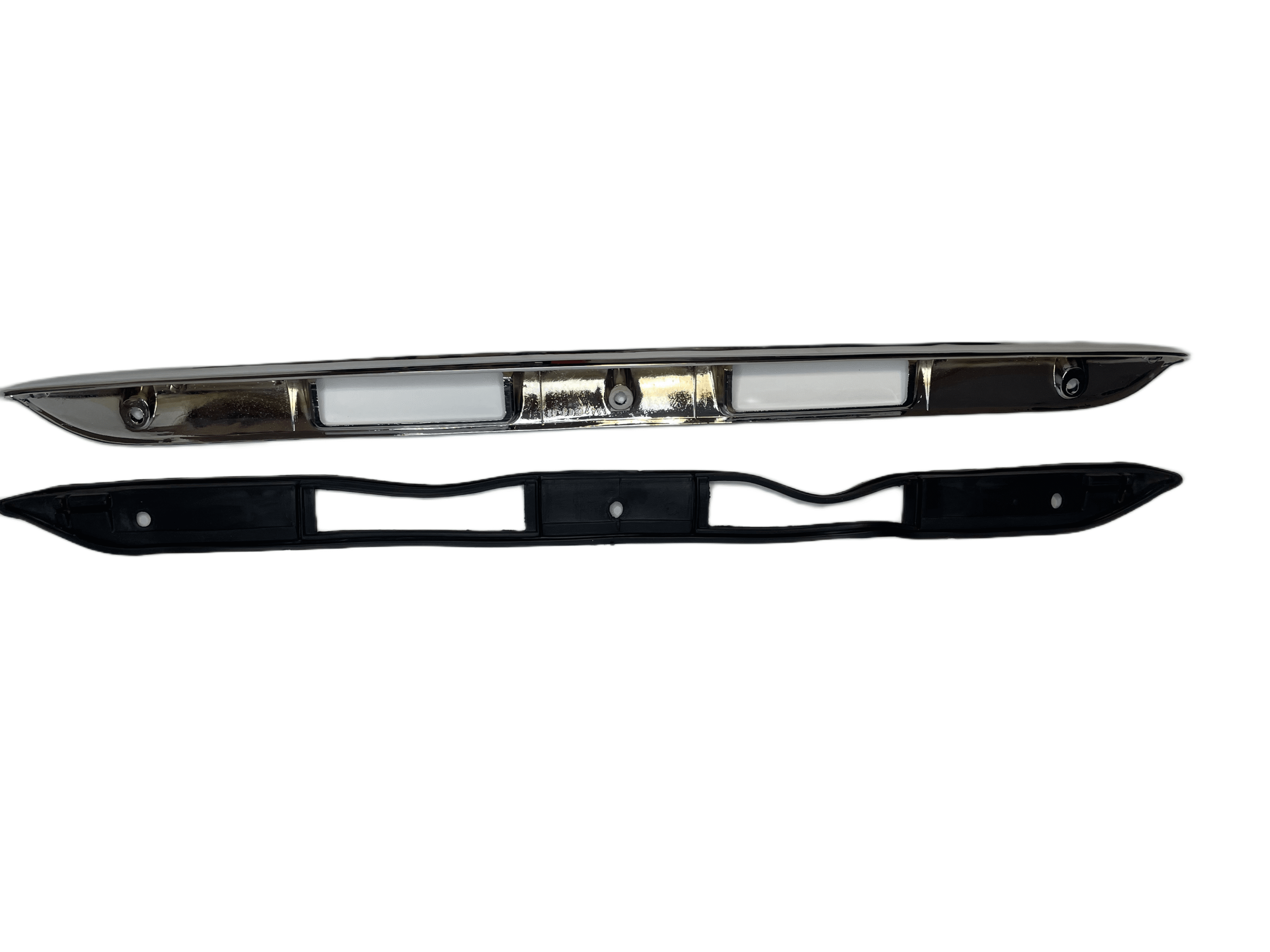 Mercedes-Benz W124 Trunk Lid Grip Trim Set (A1247580096 / 1247500293) — view 3