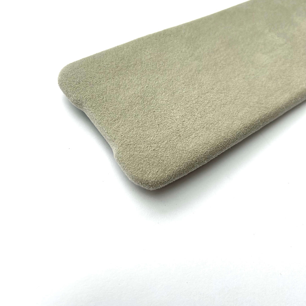 Mercedes-Benz W215 Rear Interior Under Seat Fuse Box Cover Cremebeige — view 4