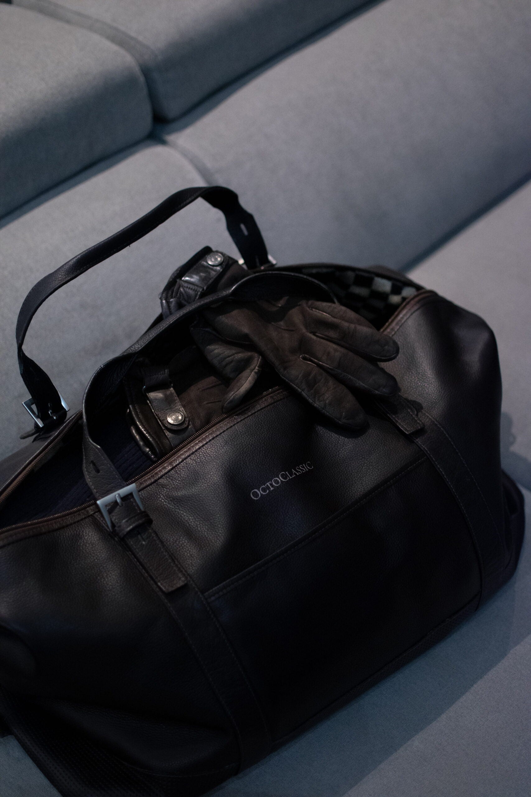Porsche Octoclassic Brown Leather Bag – Classic Fabric Pattern — view 2