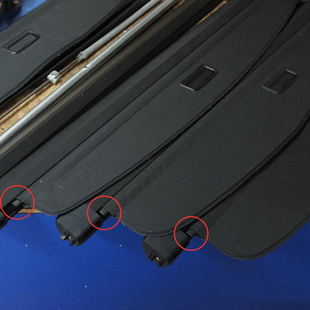 Volkswagen Passat B5 Parcel Shelf Support Bracket Set Black Left or Right — view 5