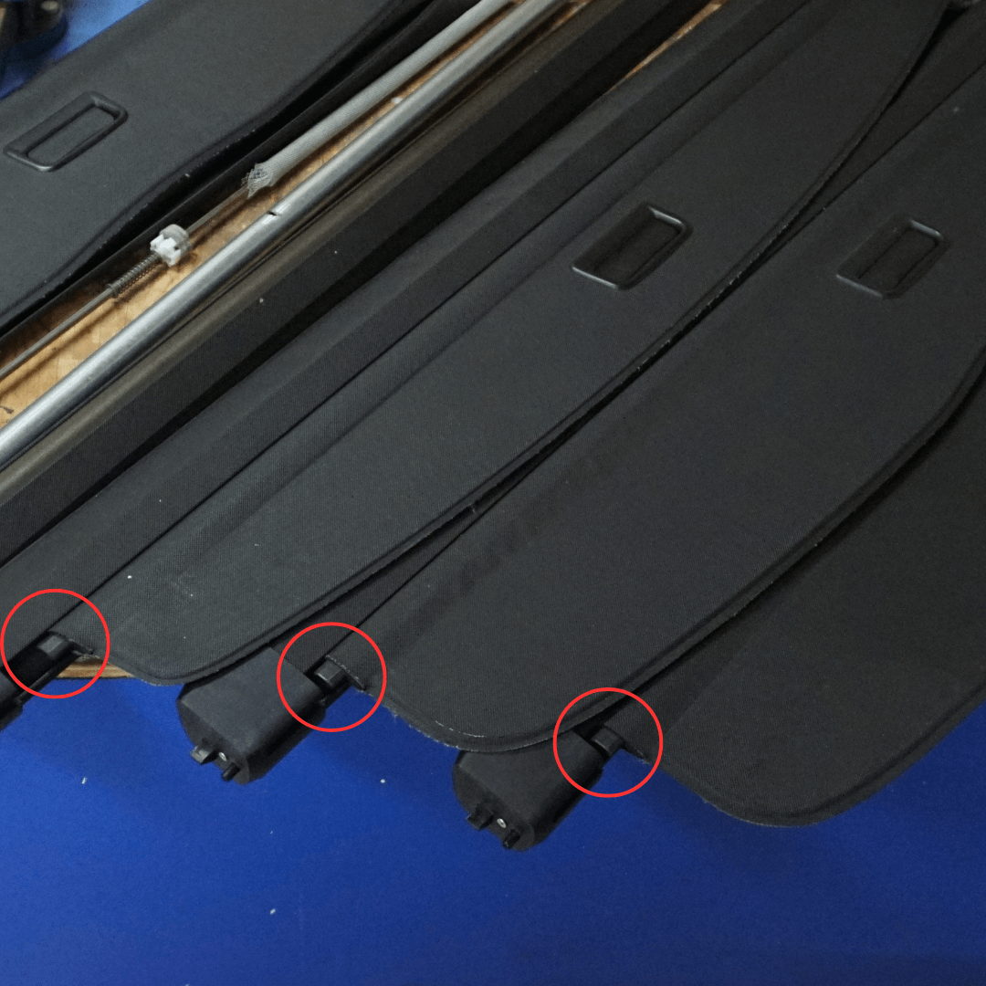 Volkswagen Passat B5 Parcel Shelf Support Bracket Set Black Left or Right — view 5